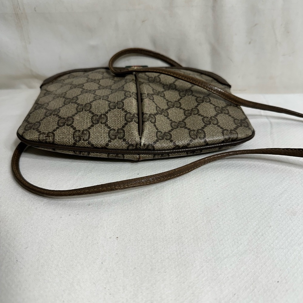Gucci Shoulder Bag - Picture 5 of 10